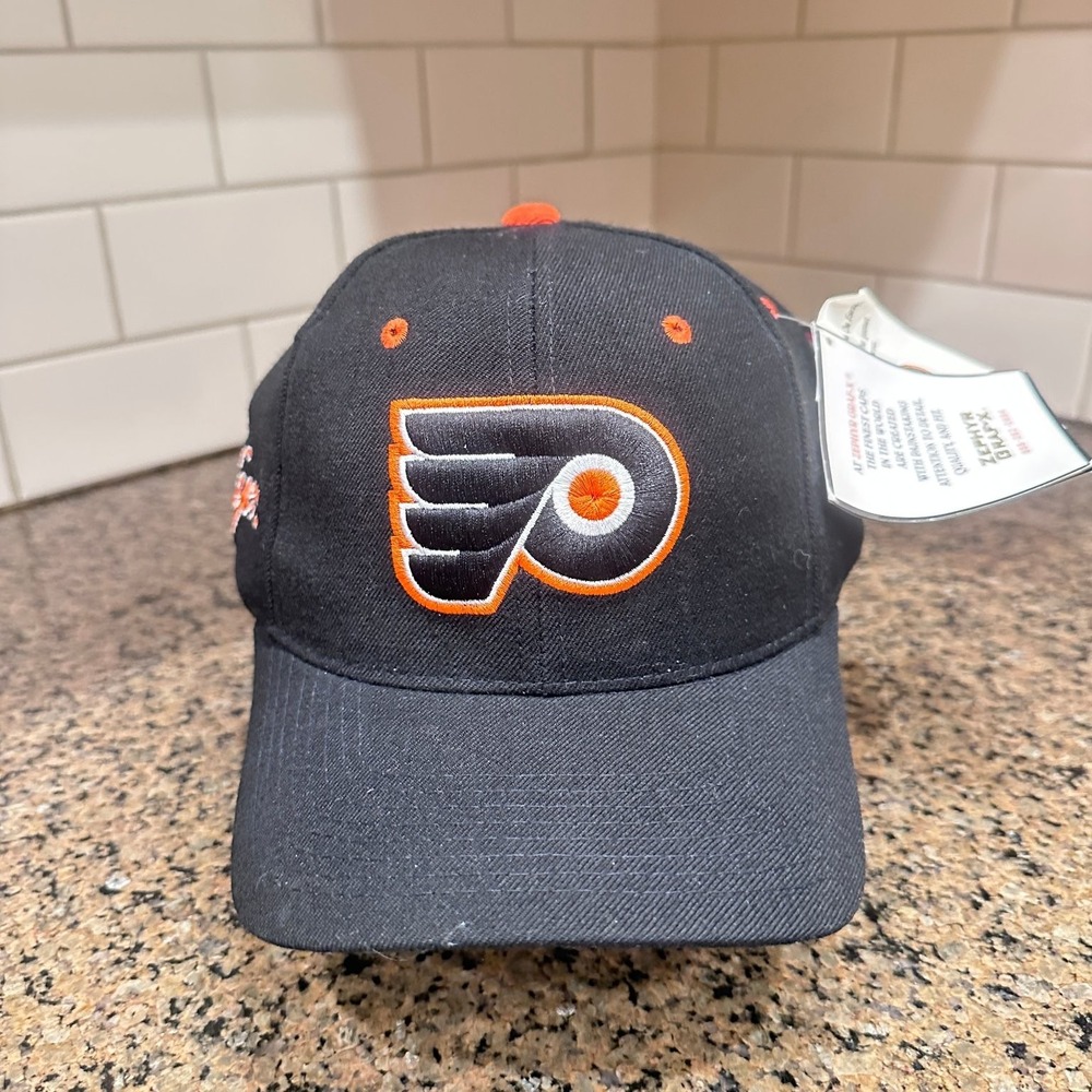 Philadelphia Flyers Hat Zephyr Graf-X Fitted Men's Black Orange NHL Licensed